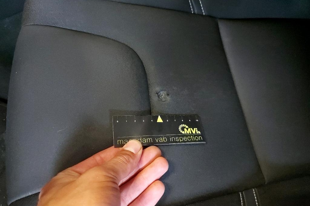 Volvo V40 2019 фото 15