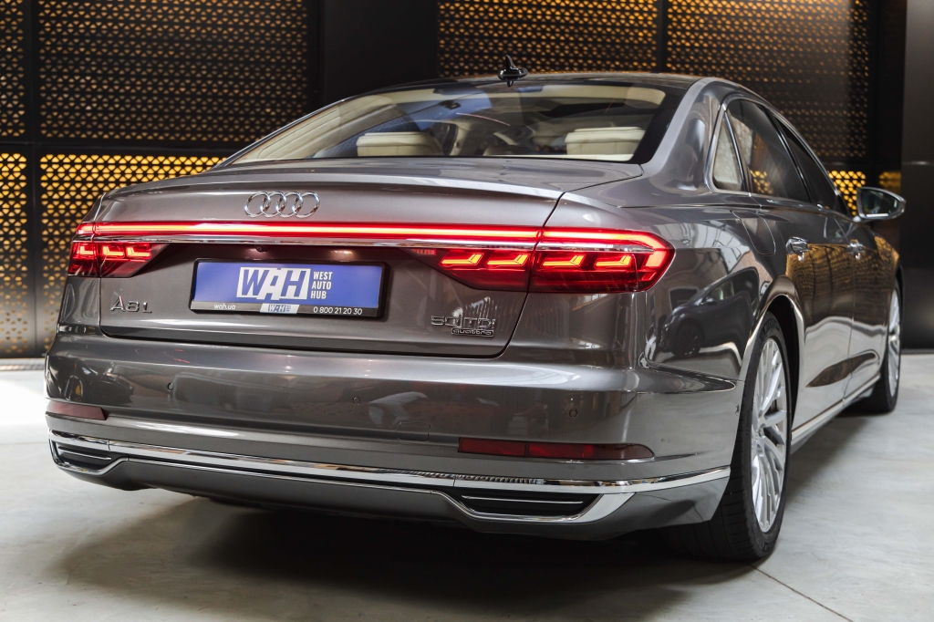 Audi A8 L 2018 фото Audi A8 L 2018 фото 8