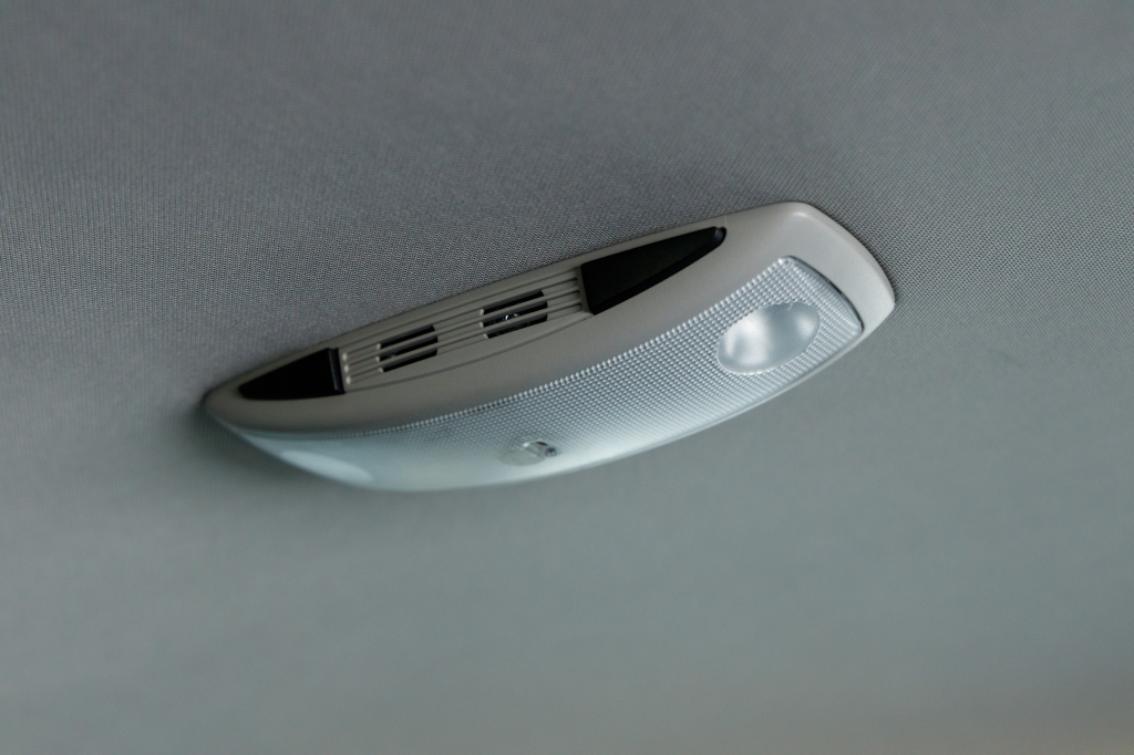 Volvo V70 D4 AWD photo 30