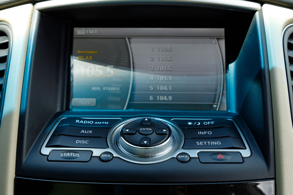 Infiniti QX50 2016 2015 photo 25