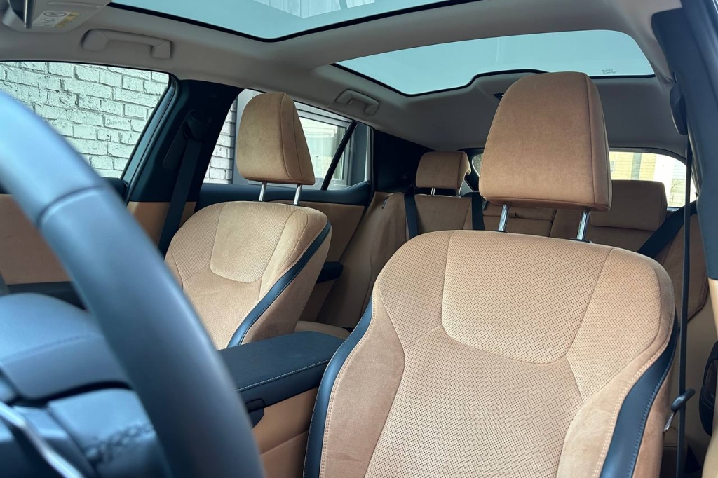 Lexus RZ 450e 2023 photo 12