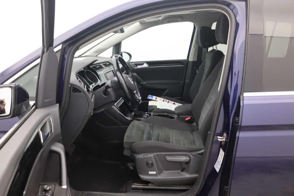 Volkswagen Touran 2016 фото 8