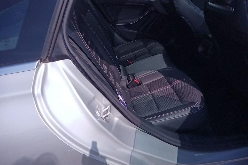 Mercedes-Benz CLA 2017 фото 12
