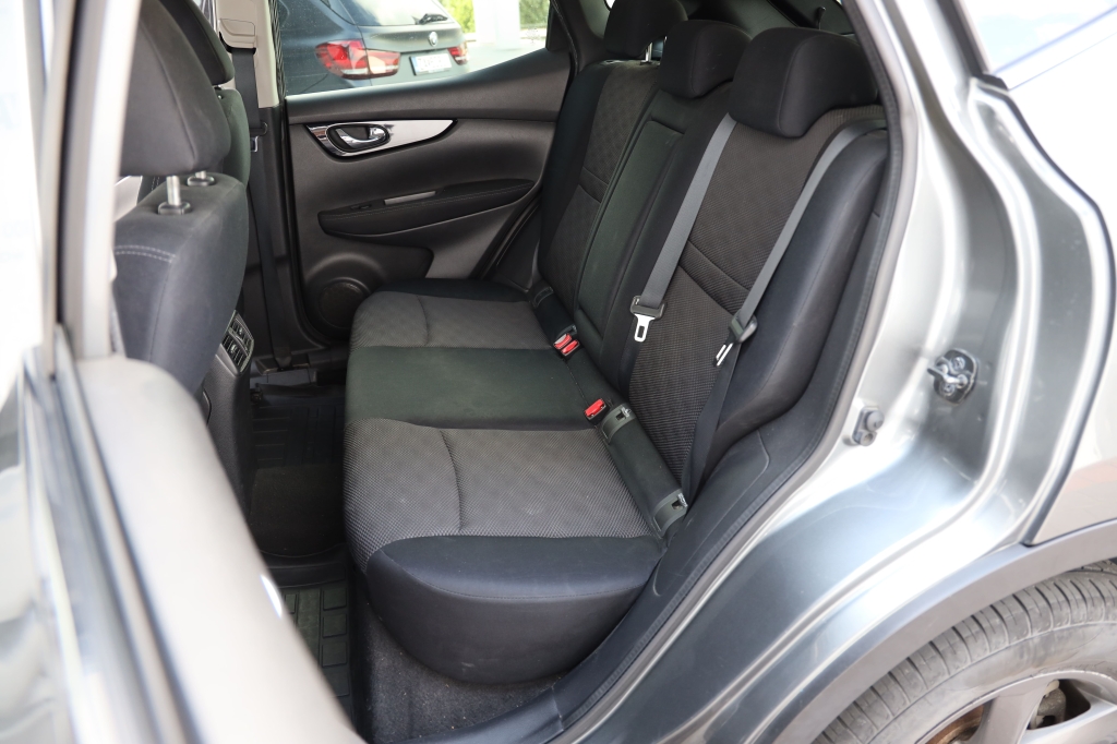 Nissan Qashqai 2014 photo 23