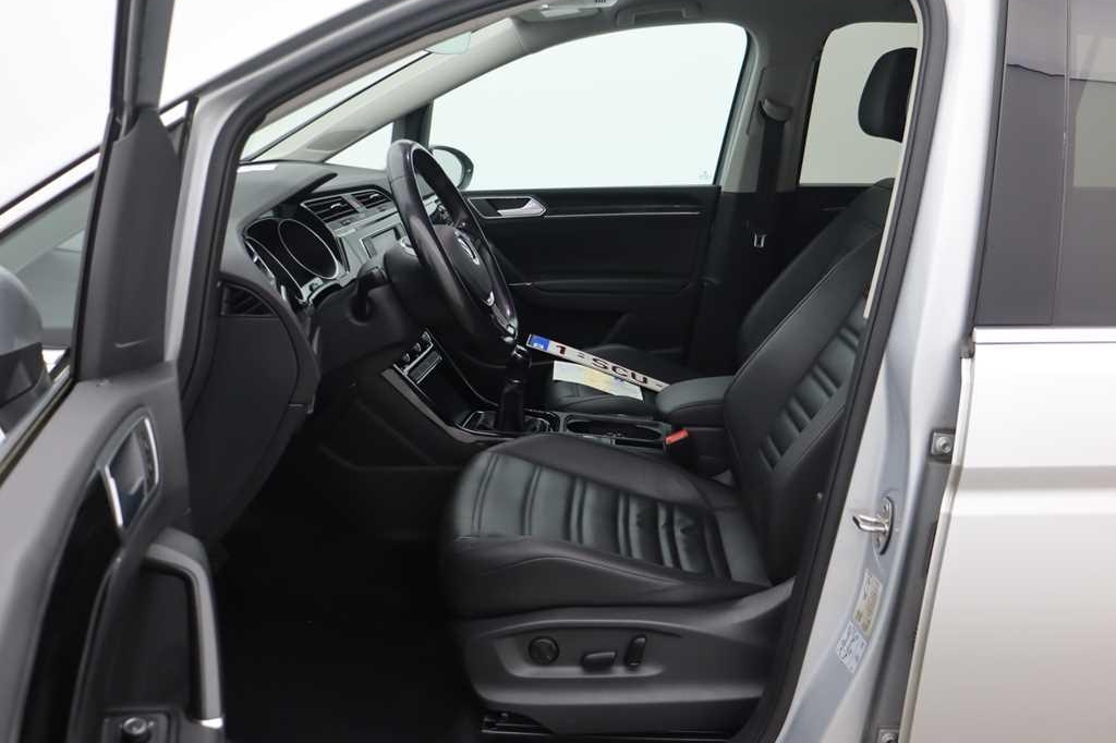 Volkswagen Touran 2017 фото 5