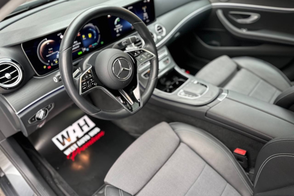 Mercedes-Benz E 300 2021 фото 11