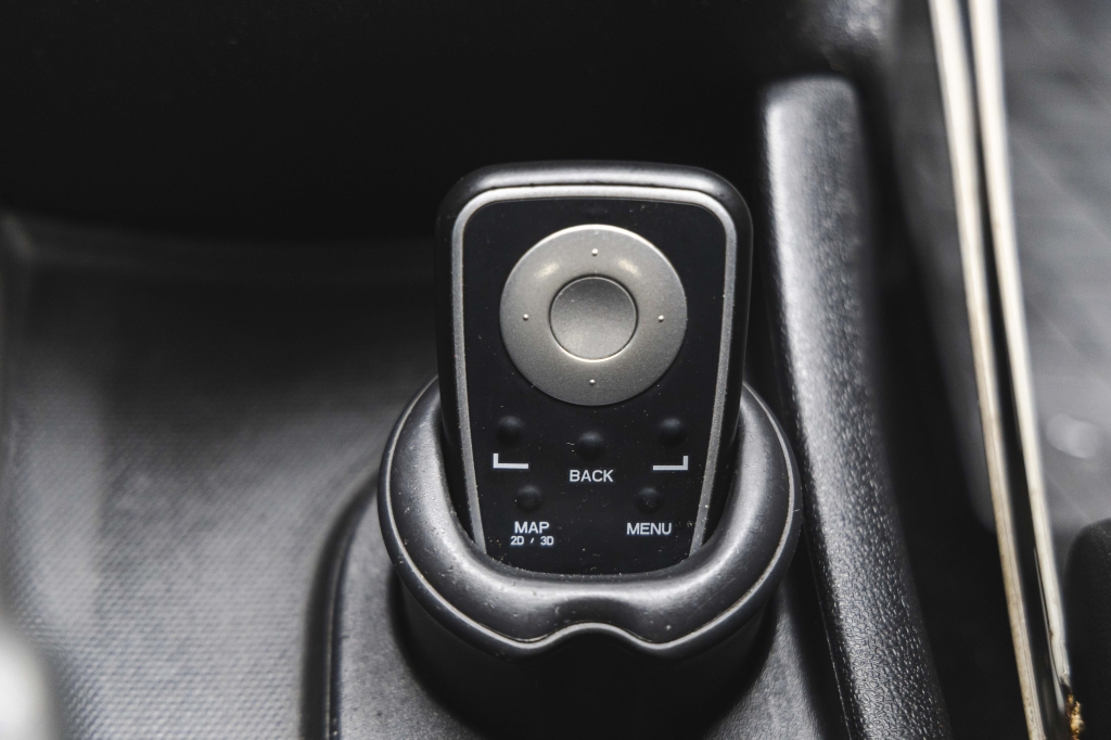 Renault Scenic 2013 фото 21