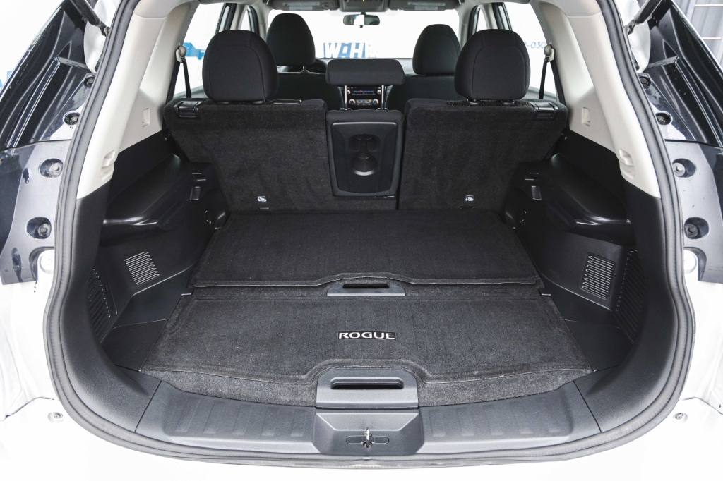 Nissan Rogue S 2018 фото 29