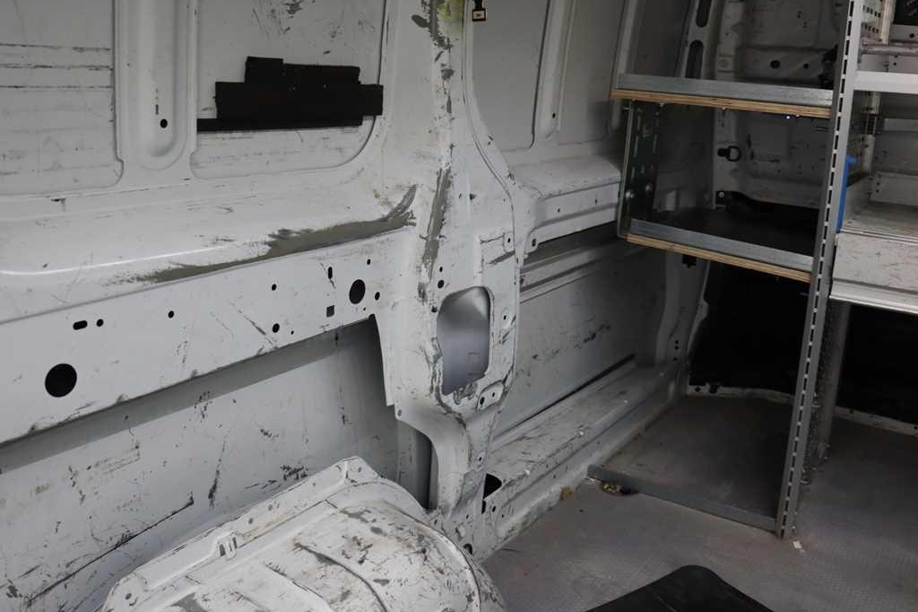 Renault Trafic 2015 photo 47