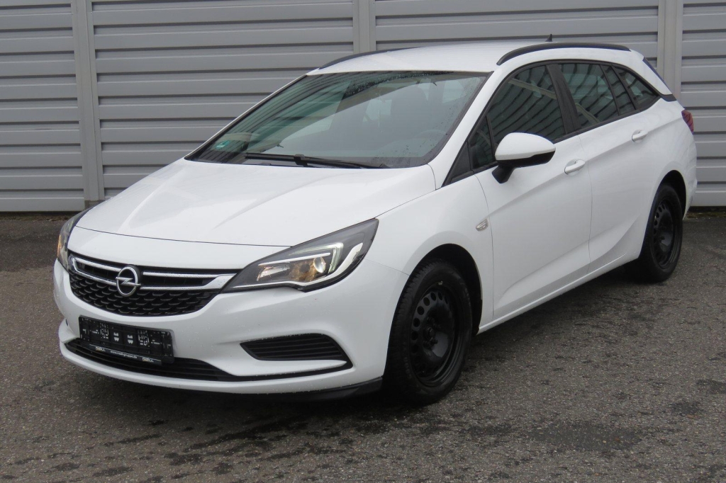 Opel Astra Sports Tourer 2016 photo 1