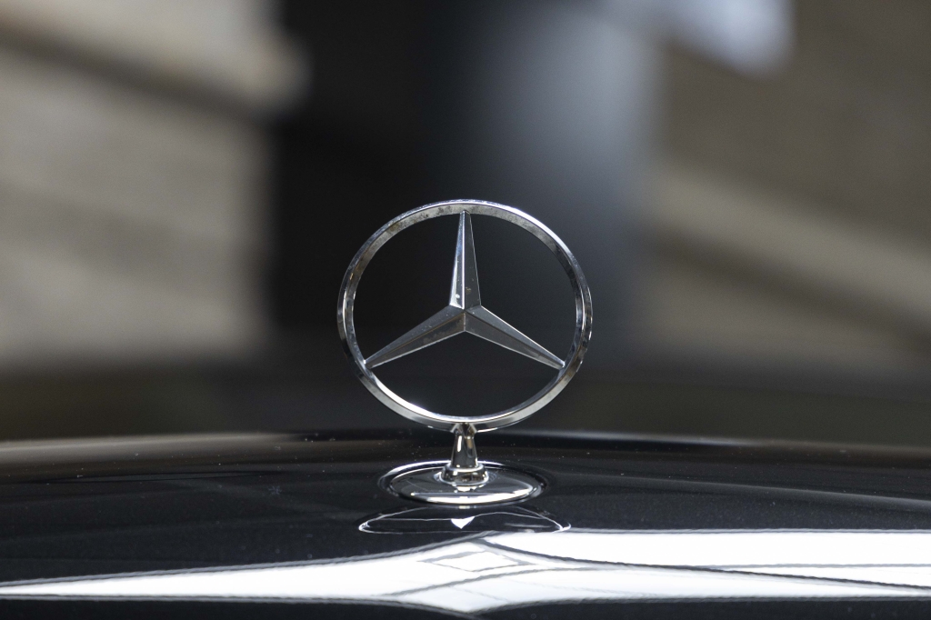 Mercedes-Benz Maybach GLS 600 2022 photo 4