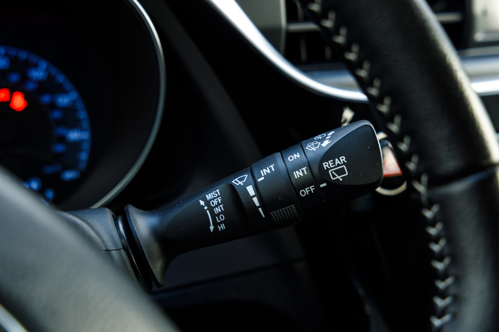 Scion іМ 2015 photo 19