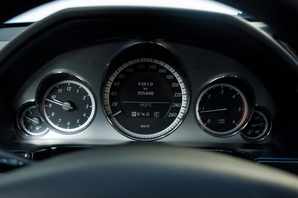 Mercedes-Benz E 250 E250 CDI 2010 photo 27