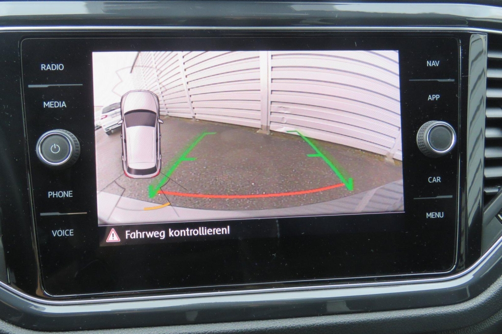 Volkswagen T-Roc 2019 фото 4