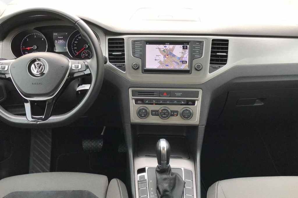 Volkswagen Golf Sportsvan 2017 photo 4