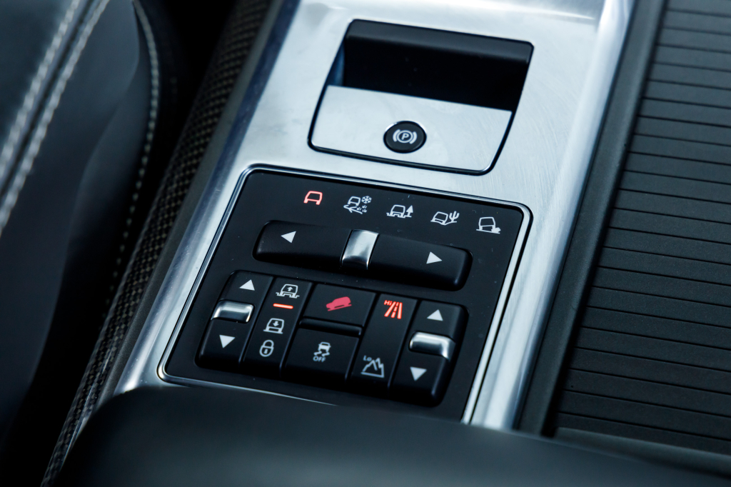 Land Rover Range Rover Sport 2013 photo 16