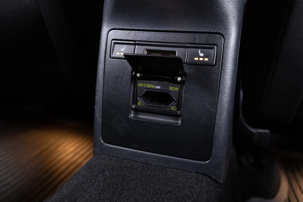 Skoda Octavia 2018 фото 36