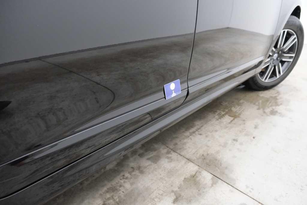 Volvo XC60 2017 photo 8