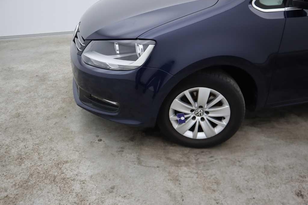Volkswagen Sharan 2016 photo 37