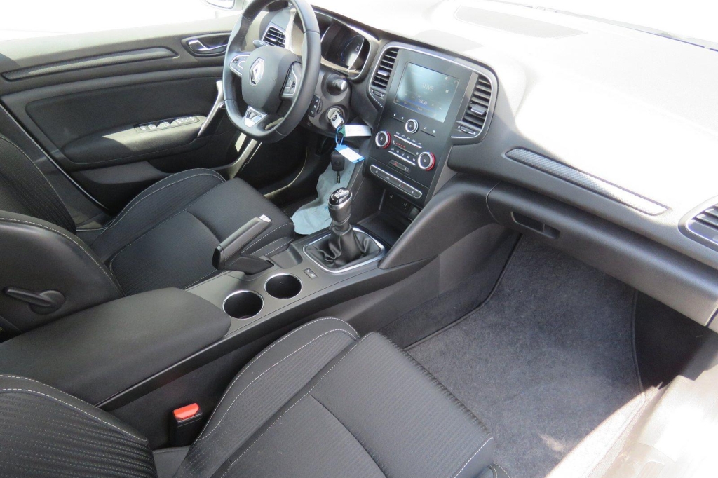 Renault Megane Grandtour 2018 фото 3