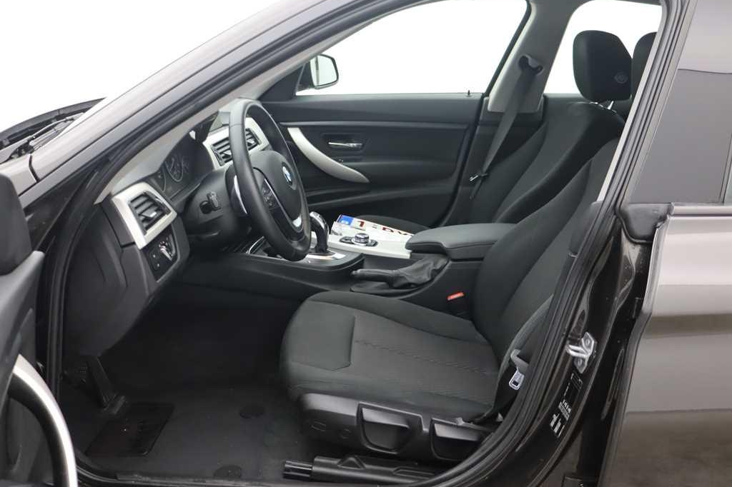 BMW 3er 2017 фото 2