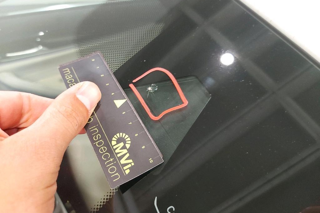 BMW 5 Series 2017 фото 11