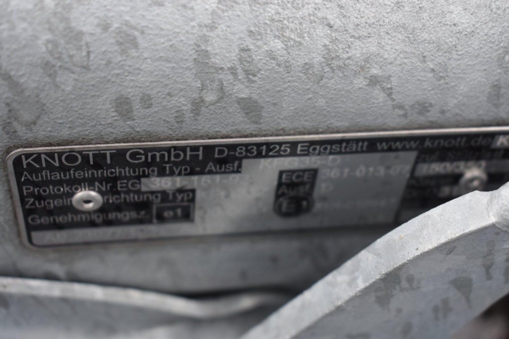 Blyss Anhänger Jupiter 2017 фото 3