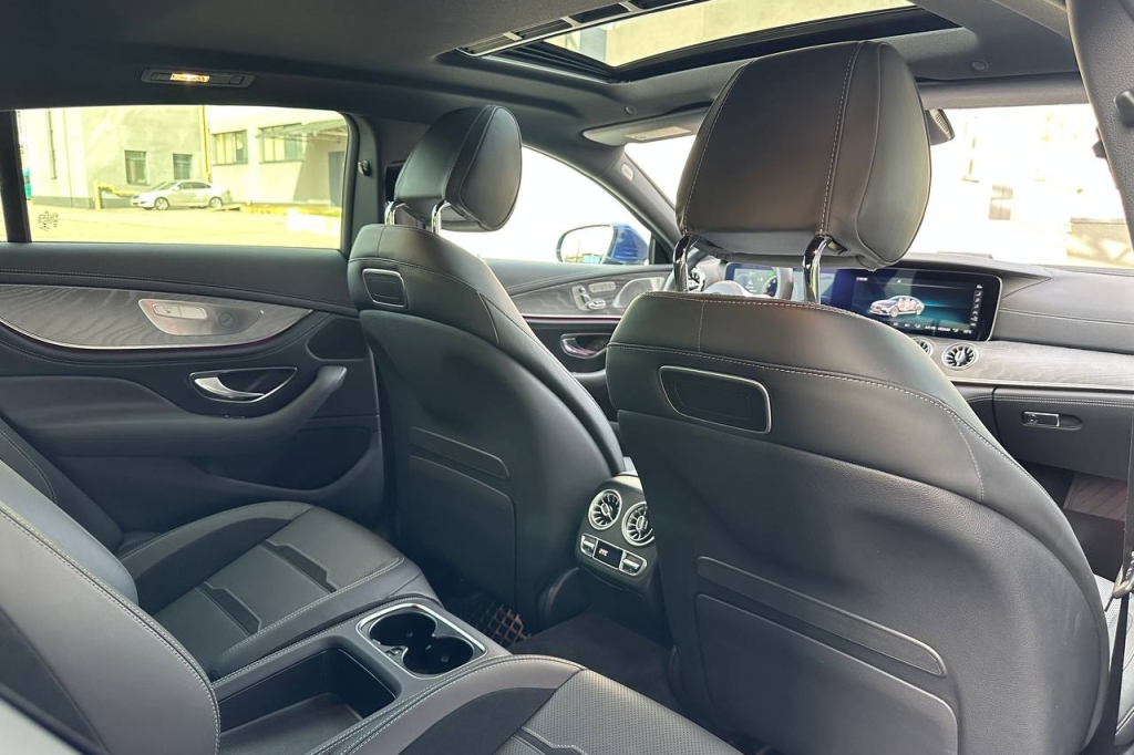 Mercedes-Benz AMG GT 4-Door Coupe 2018 photo 17