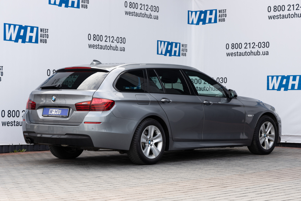 BMW 520 D Baureihe 5 Touring 2015 photo 29
