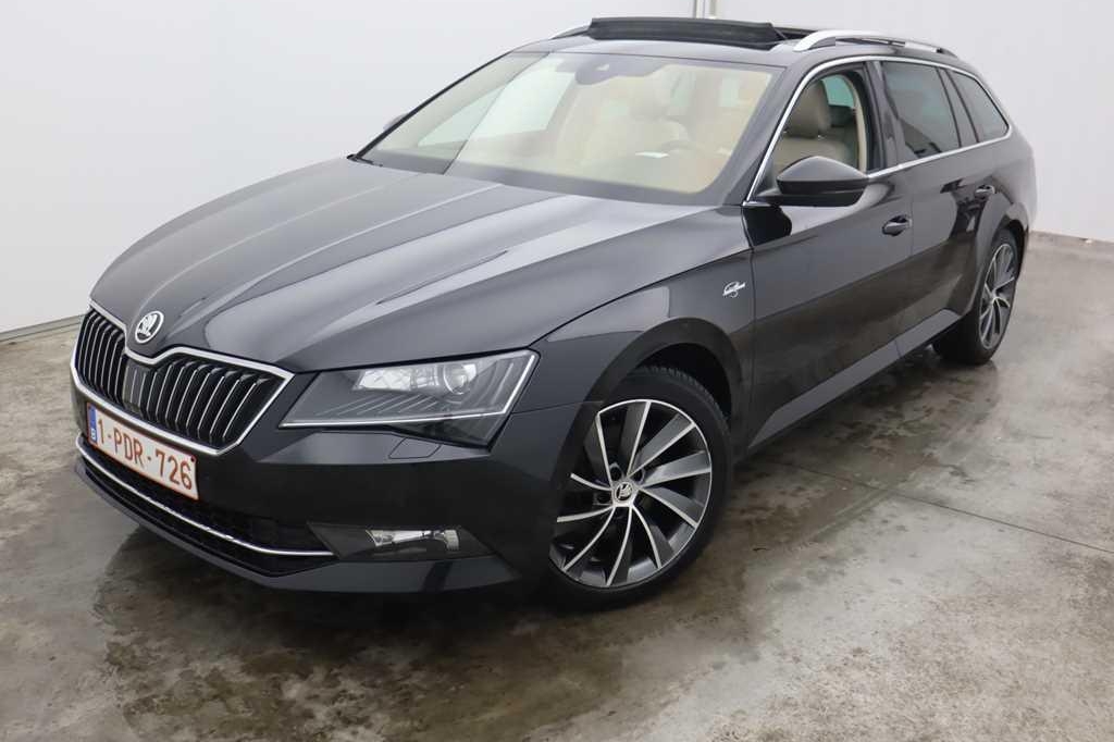 Skoda Superb Combi 2016 фото 1