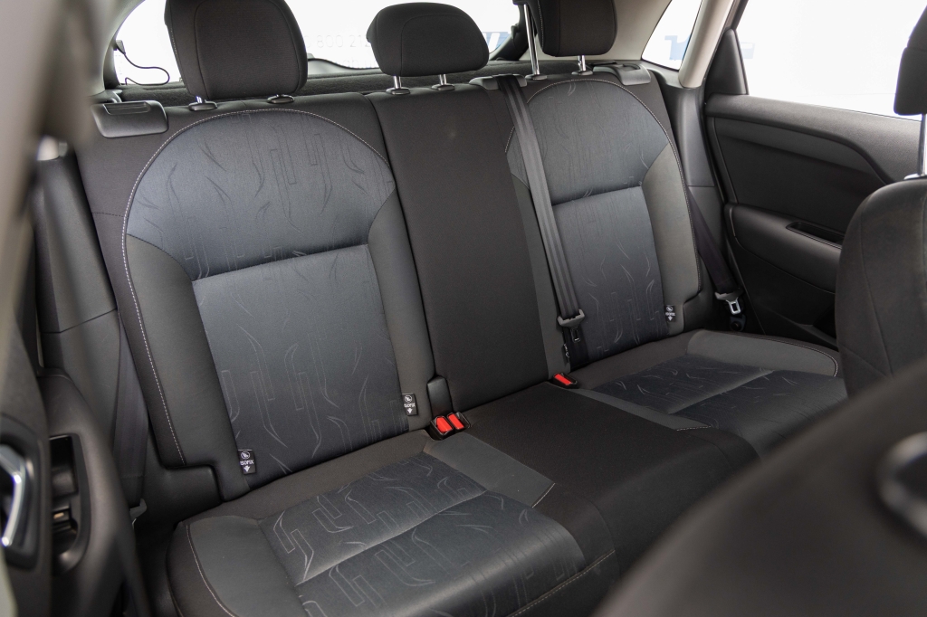 Citroen C4 2015 photo Citroen C4 2015 photo 25