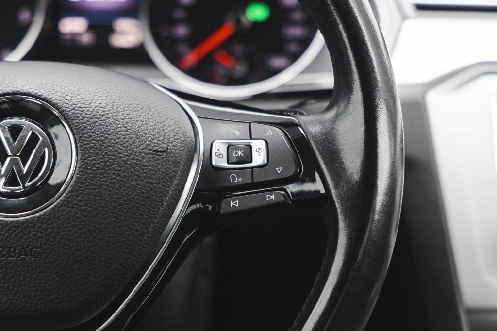 Volkswagen Passat 2016 photo 18