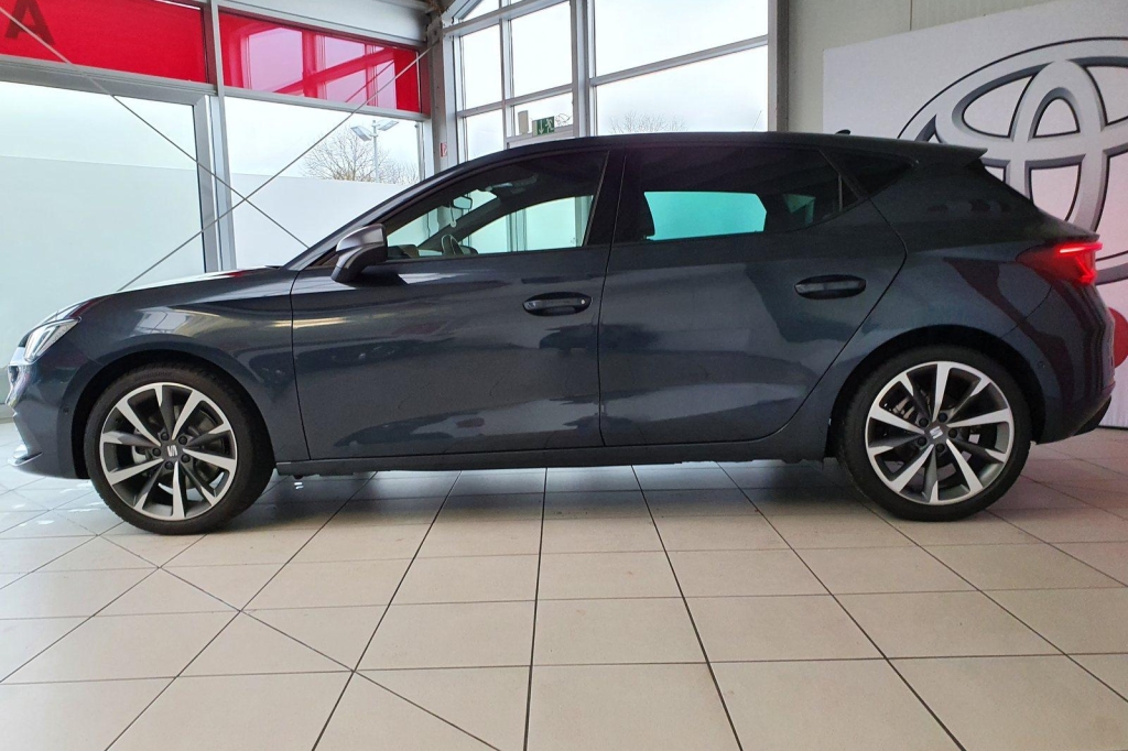 SEAT Leon FR 2020 фото 4