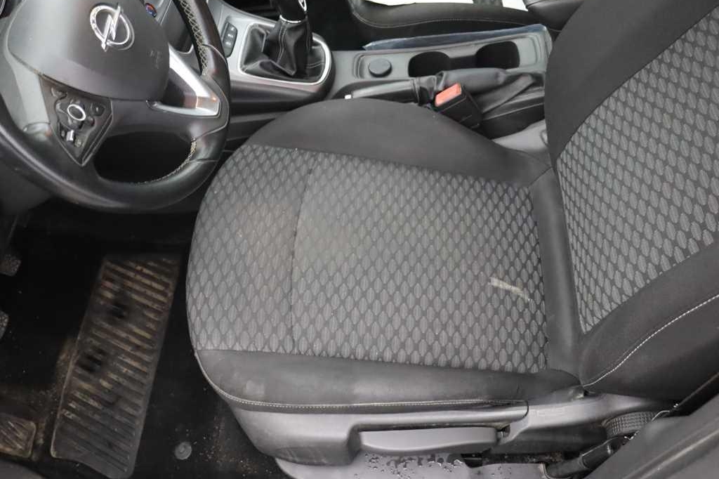 Opel Astra Sports Tourer 2016 photo 67