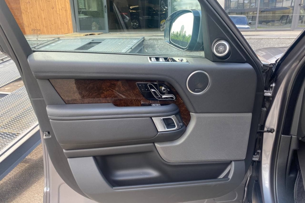 Land Rover Range Rover HSE 2020 photo 8