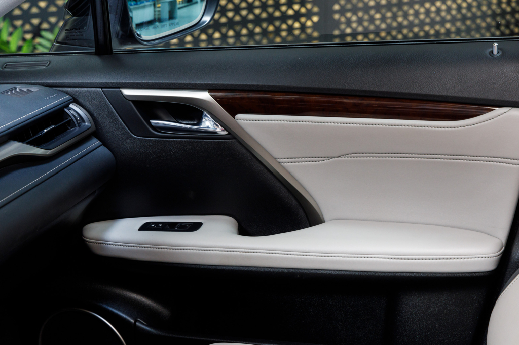 Lexus RX 350 2016 фото 24