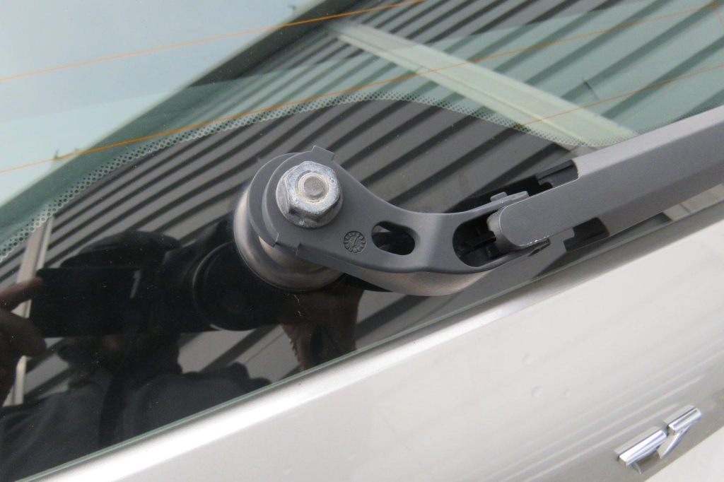 Volvo XC60 2020 фото 12