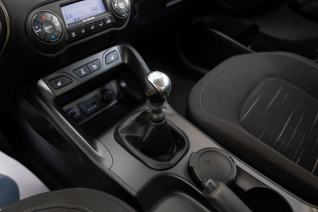 Hyundai ix35 2014 photo 23