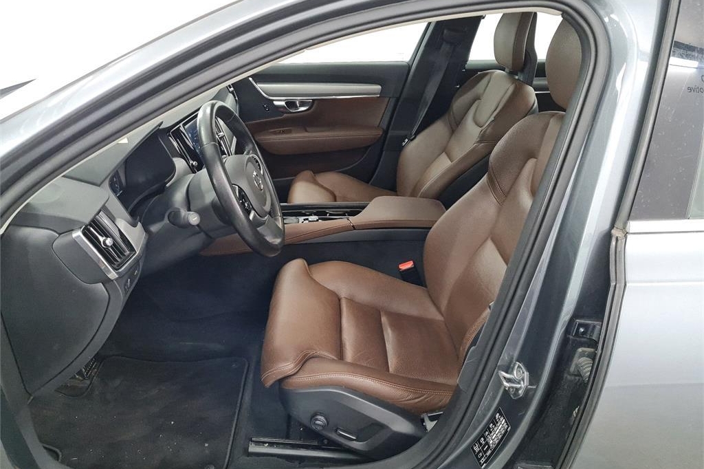 Volvo V90 2018 фото 6