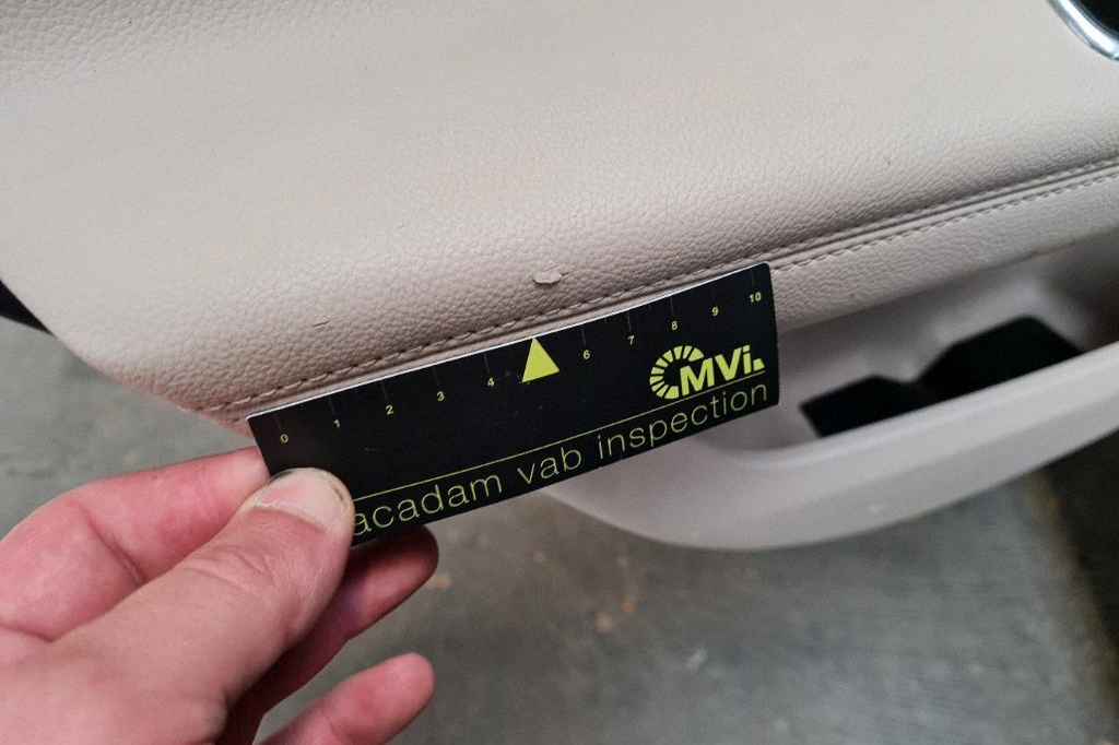 Jaguar XF Sportbrake 2018 photo 24