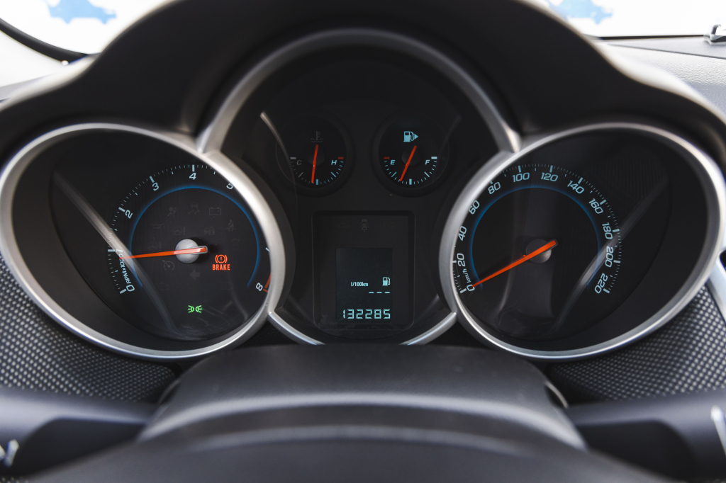 Chevrolet Cruze 2012 фото 15