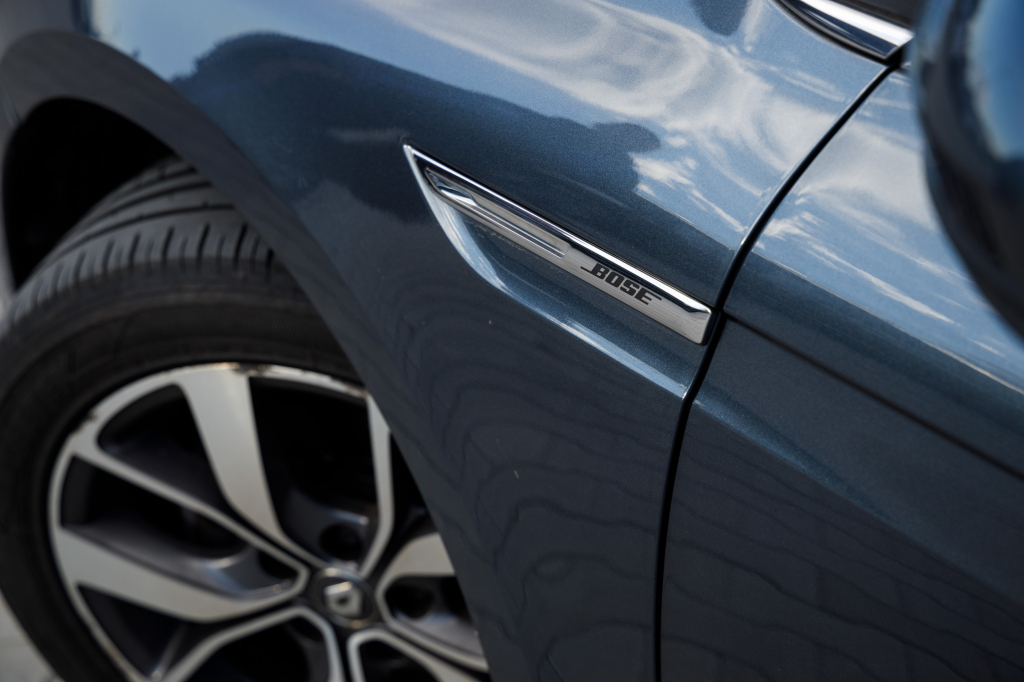 Renault Megane IV BOSE 2016 photo 31