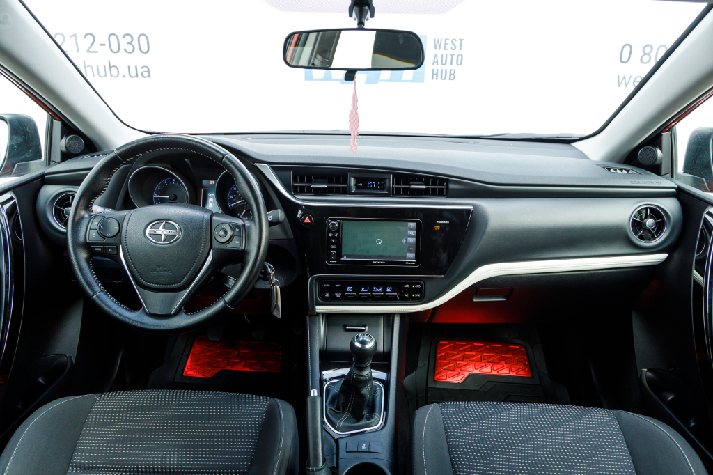 Scion іМ 2015 photo 3