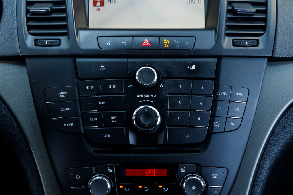 Opel Insignia 2009 фото 17