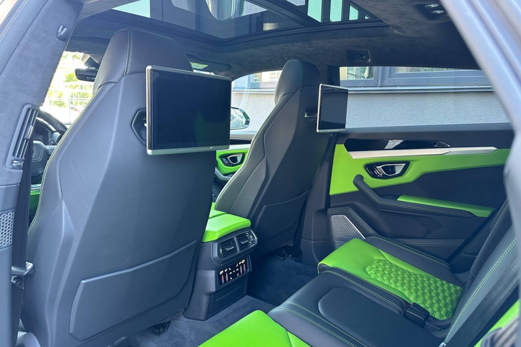 Lamborghini Urus 2019 фото Lamborghini Urus 2019 фото 20