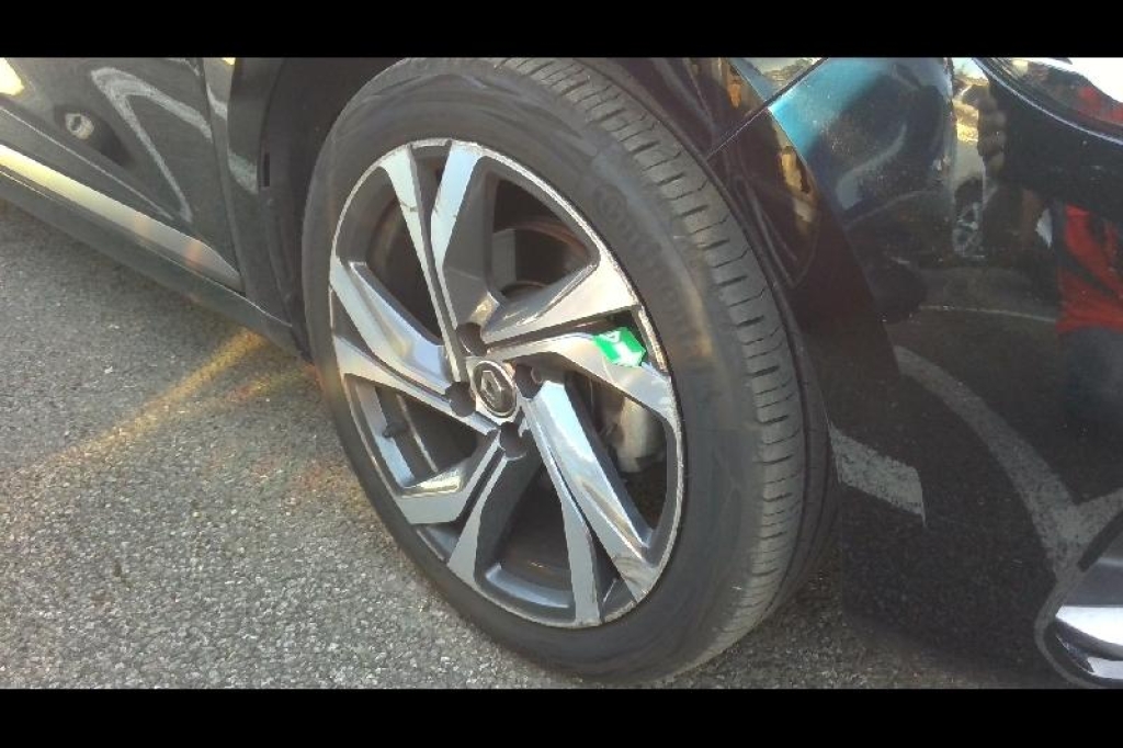 Renault Clio 2019 фото 14