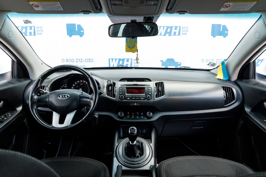 Kia Sportage III  2012 photo 11
