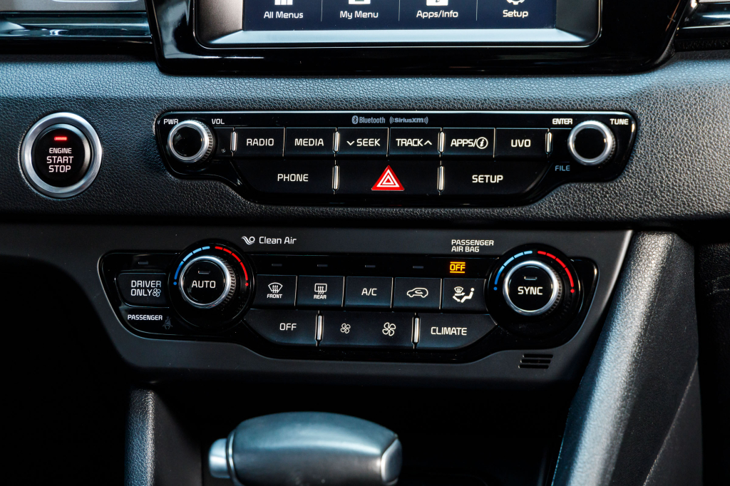 Kia Niro EX 2016 фото 13