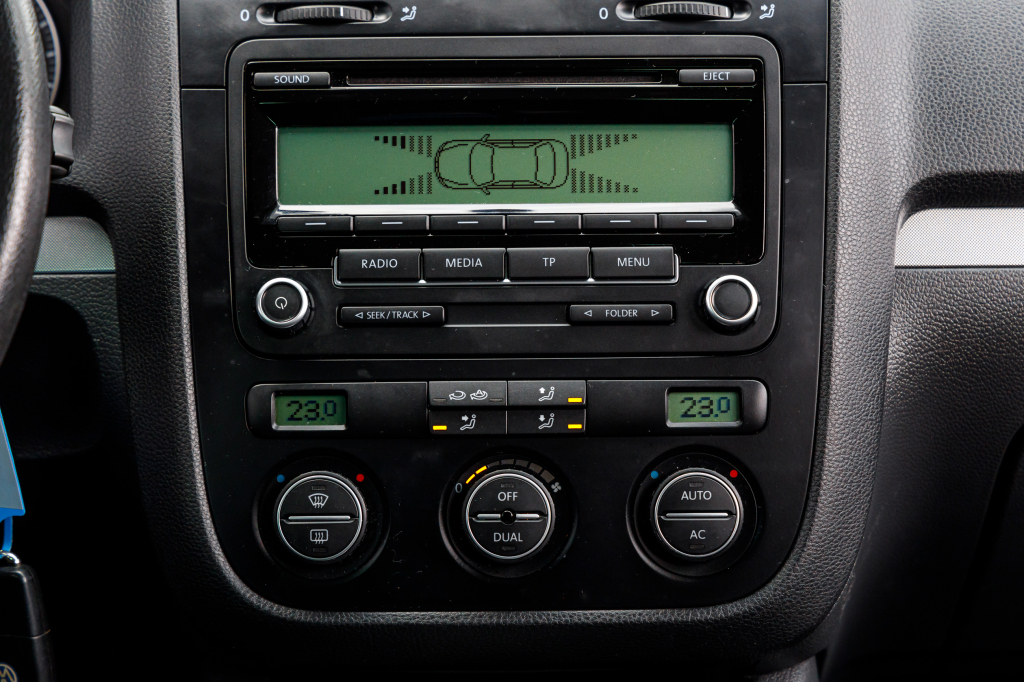 Volkswagen Jetta 2009 фото 9