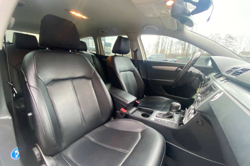 Volkswagen Passat 2014 фото 10